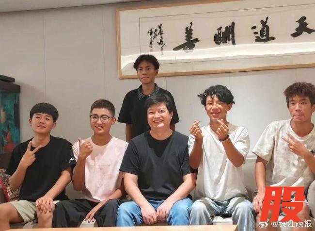 小伙写《我的妈妈》获赞近300万 感动无数网友